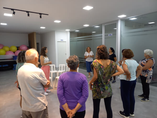 Oficina gratuita de dança é iniciada na Apevo ⁣